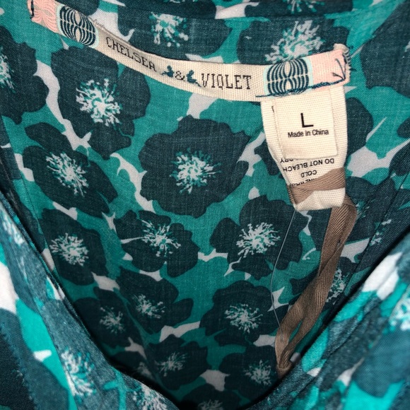 Juniors’ Chelsea&Violet Blue Floral Ruffle ROMPER - Picture 4 of 5